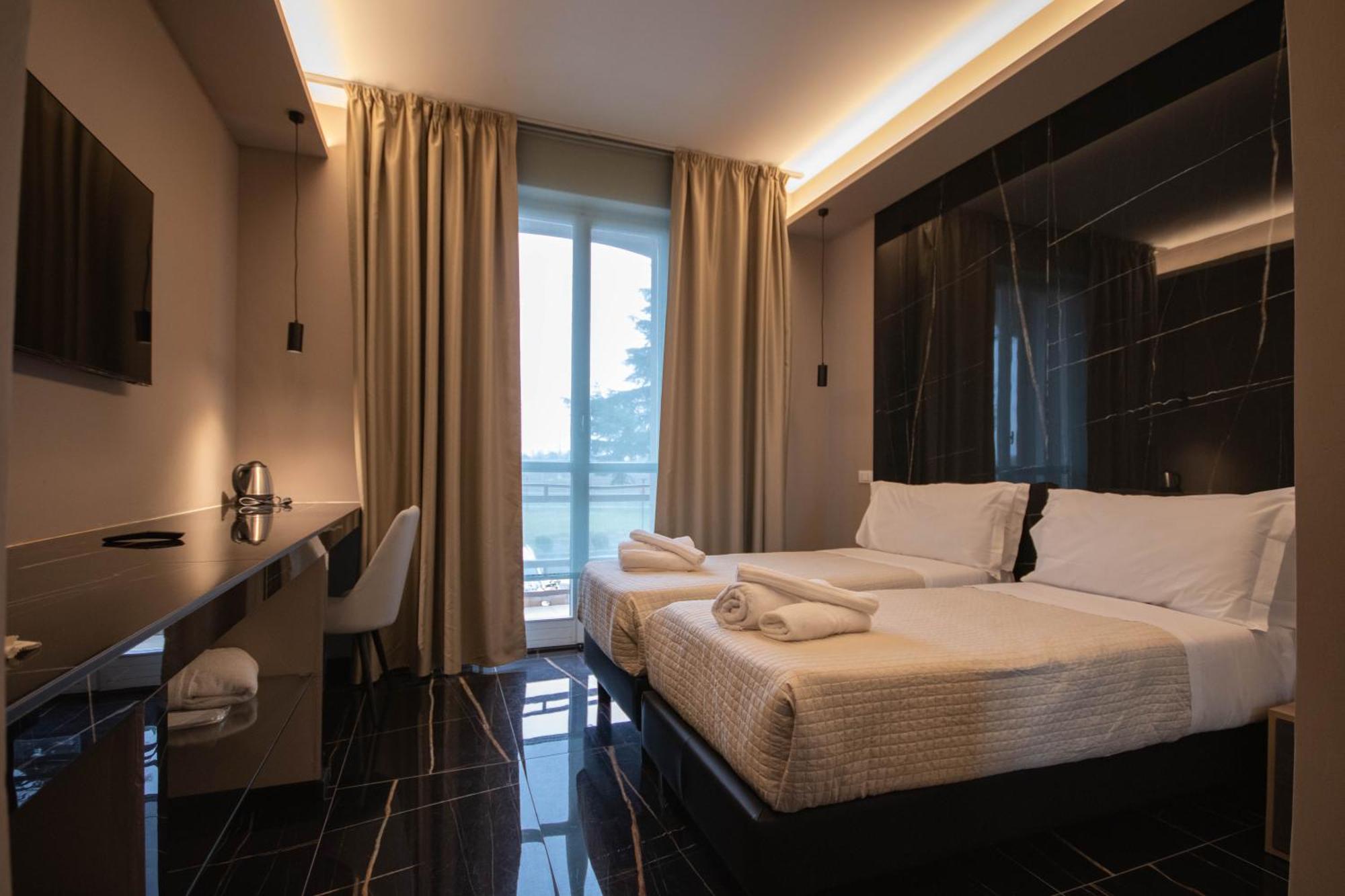 Emma Hotel Bologna Fiera Granarolo dellʼEmilia Zewnętrze zdjęcie
